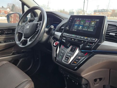 Used 2023 Honda Odyssey Touring image 7