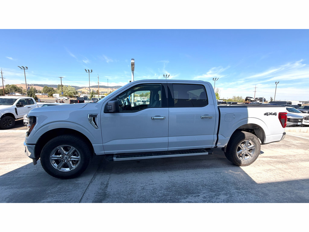 Used 2025 Ford F150 XLT w/ Equipment Group 301A Standard AWD/4WD image 2
