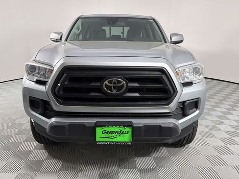 Used 2022 Toyota Tacoma SR image 6
