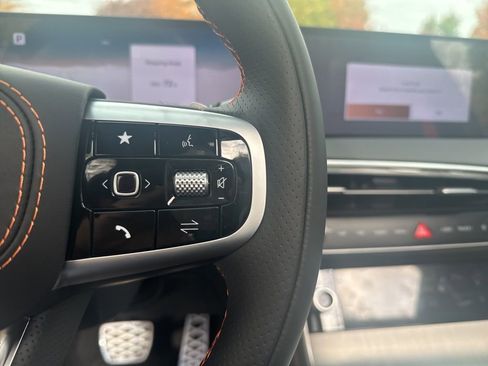 New 2026 Genesis GV70 3.5T Sport Advanced image 16