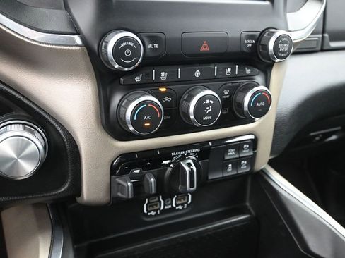 Used 2022 RAM 1500 Laramie image 24