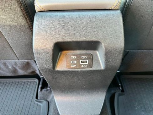 Used 2025 Subaru Crosstrek 2.5i Wilderness AWD/4WD image 22