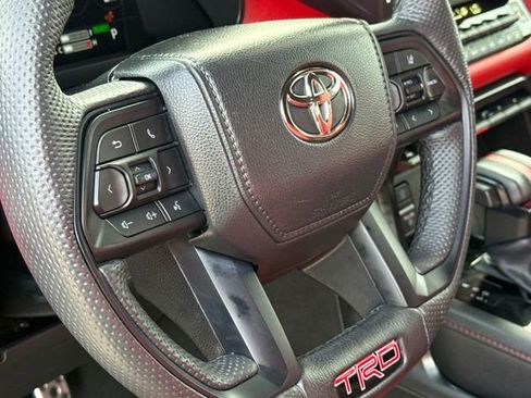 Used 2025 Toyota Sequoia TRD Pro AWD/4WD image 30