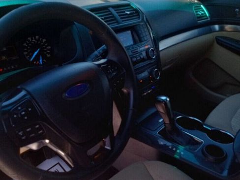 Used 2017 Ford Explorer FWD image 13