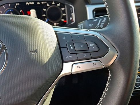 Used 2022 Volkswagen Atlas SE image 18