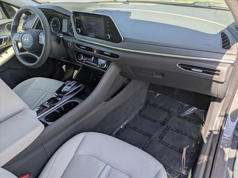 Used 2022 Hyundai Sonata SEL w/ Preferred Accessory Package FWD image 20
