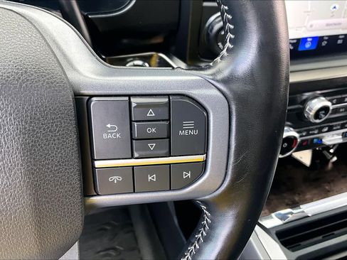 Used 2023 Ford F250 Lariat w/ Lariat Ultimate Package AWD/4WD image 24