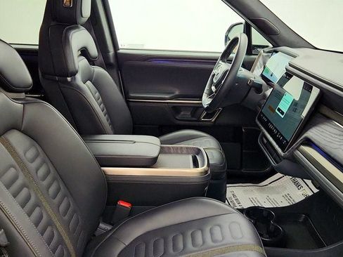 Used 2022 Rivian R1T Launch Edition AWD/4WD image 25