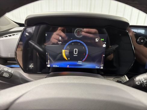 New 2026 Chevrolet Trax LT w/ Driver Confidence Package FWD image 24