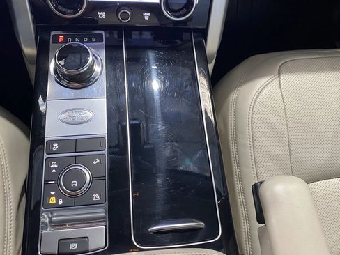 Used 2018 Land Rover Range Rover Long Wheelbase Supercharged image 17