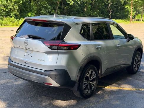 Used 2023 Nissan Rogue SV w/ SV Premium B Package AWD/4WD image 5