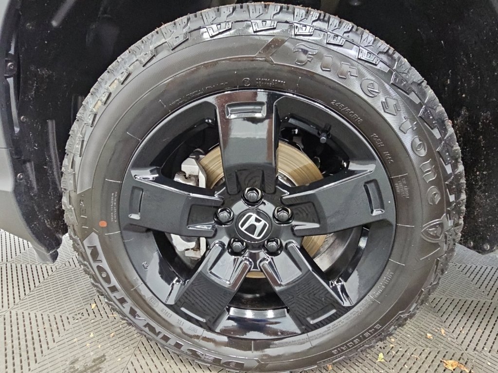 Used 2025 Honda Ridgeline Black Edition image 48