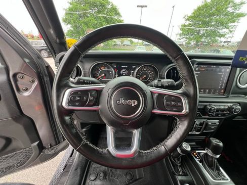 Used 2021 Jeep Wrangler Unlimited Sahara AWD/4WD image 40