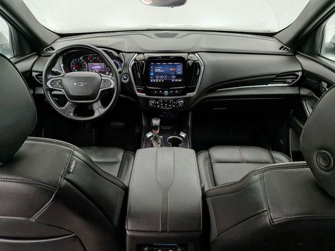 Used 2023 Chevrolet Traverse RS image 16
