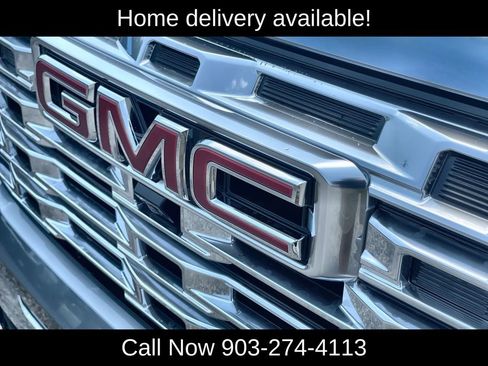 New 2026 GMC Terrain Denali w/ LPO, Floor Liner Package image 39