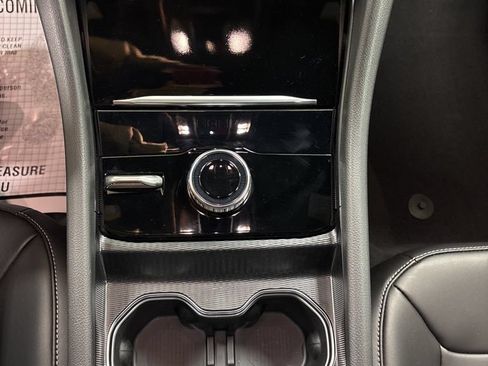 New 2026 Jeep Grand Cherokee Limited AWD/4WD image 13