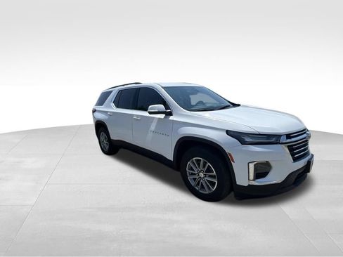 Used 2023 Chevrolet Traverse LT FWD image 21