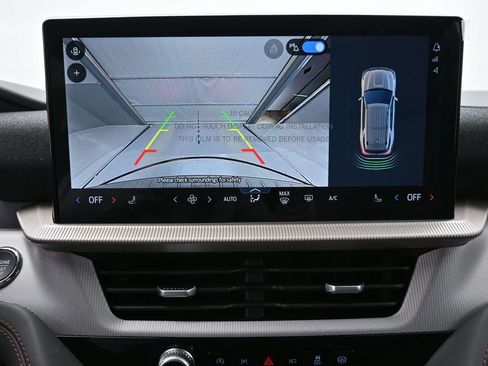 New 2026 Ford Explorer Active RWD image 3