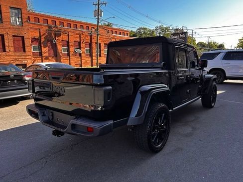 Used 2022 Jeep Gladiator Sport AWD/4WD image 7