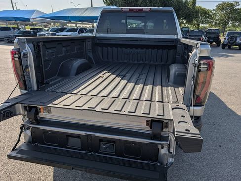 New 2026 GMC Sierra 2500 AT4X w/ AT4X AEV Edition AWD/4WD image 29