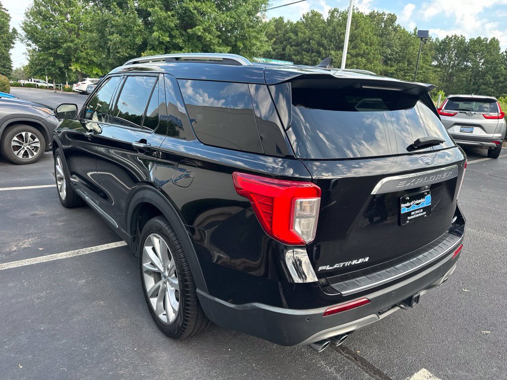 Used 2023 Ford Explorer Platinum w/ Technology Package AWD/4WD image 5