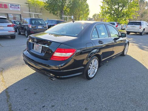 Used 2009 Mercedes-Benz C 300 C 300 Sport Sedan 4D image 6