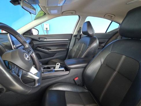 Used 2023 Nissan Altima 2.5 SR image 22