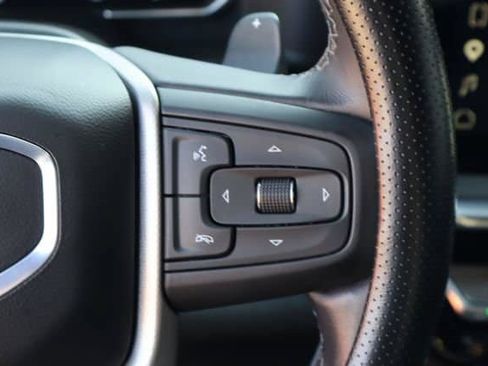 Used 2024 GMC Sierra 1500 Denali w/ Technology Package AWD/4WD image 14