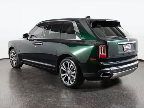 Used 2023 Rolls-Royce Cullinan w/ Cullinan Package AWD/4WD image 5