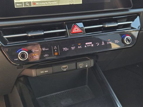 Used 2023 Kia Niro Wind FWD image 28