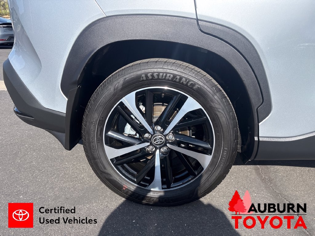 Certified 2025 Toyota Corolla Cross AWD Hybrid w/ Convenience Package image 26