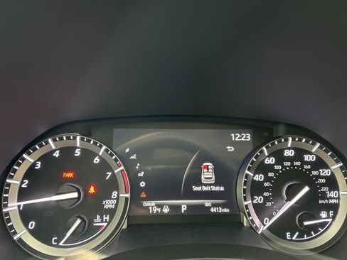 Certified 2022 Toyota Highlander XLE image 10