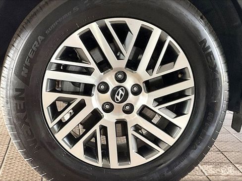 Used 2026 Hyundai Palisade SEL FWD image 36