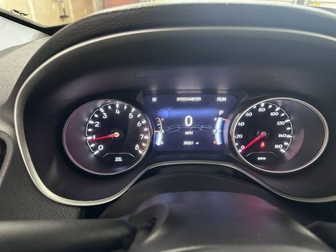 Used 2021 Jeep Compass Limited w/ Trailer Tow Group AWD/4WD image 10