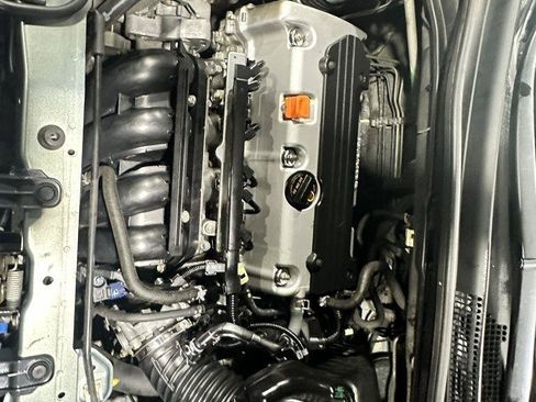 Used 2012 Honda CR-V EX-L image 37
