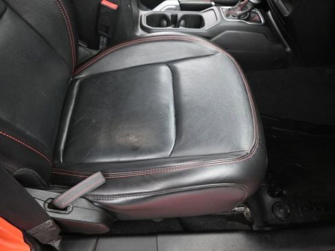 Used 2020 Jeep Wrangler Unlimited Rubicon image 36