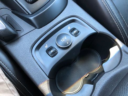 Used 2013 Ford Focus ST FWD image 30