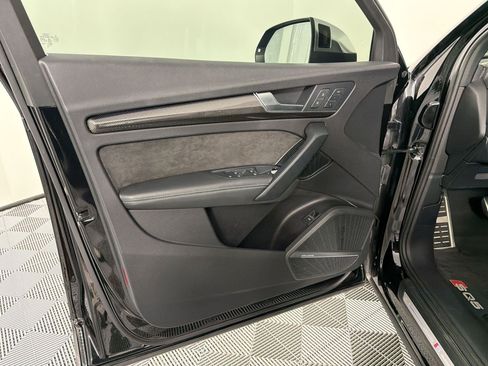 Used 2018 Audi SQ5 Prestige w/ Prestige Package AWD/4WD image 28
