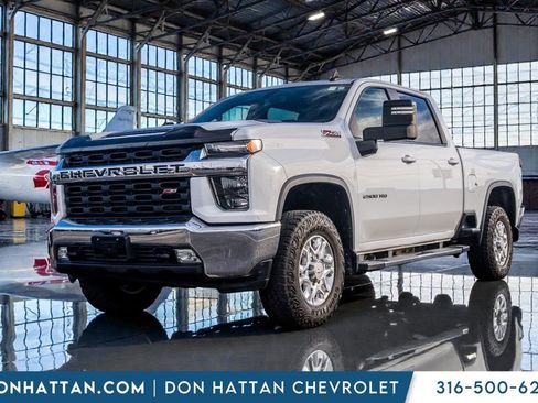 Used 2020 Chevrolet Silverado 2500 LT w/ Convenience Package image 1
