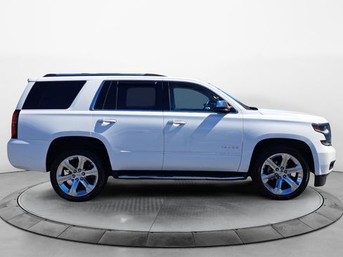 Used 2017 Chevrolet Tahoe Premier AWD/4WD image 8