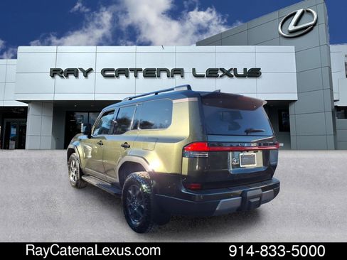 Certified 2024 Lexus GX 550 4D Sport Utility image 6