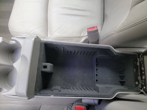 Used 2002 Buick Le Sabre Limited w/ Driver Confidence Pkg image 30