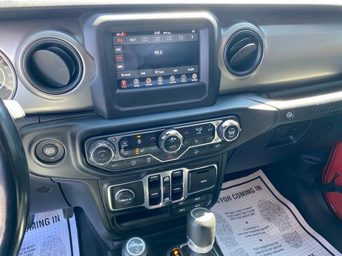 Used 2020 Jeep Wrangler Unlimited Sport AWD/4WD image 26