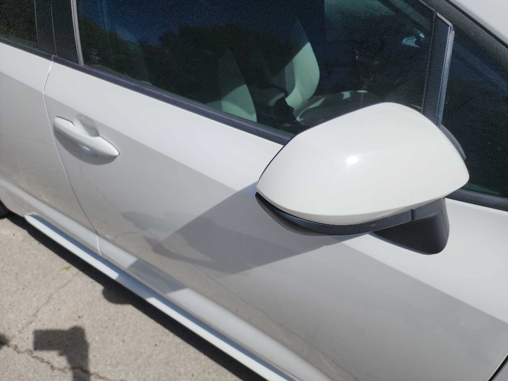 Used 2021 Toyota Corolla LE FWD image 10