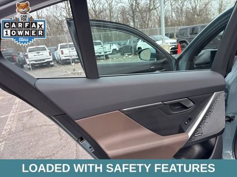 Used 2025 BMW 530i xDrive w/ Premium Package image 34