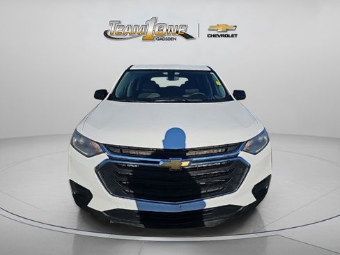 Used 2021 Chevrolet Traverse LS image 2