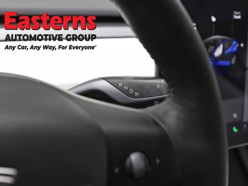 Used 2021 Tesla Model Y Long Range AWD/4WD image 13