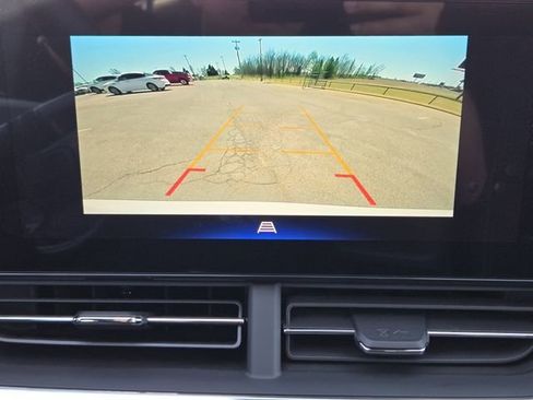 New 2026 Chevrolet Trax LT w/ Driver Confidence Package FWD image 14