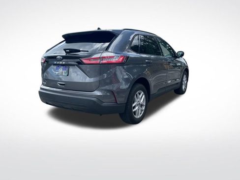 Used 2021 Ford Edge SE FWD image 5