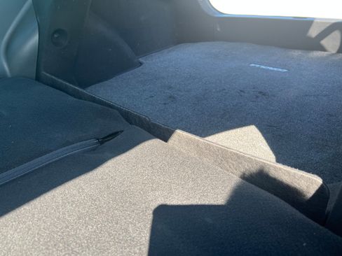 Used 2021 Toyota Corolla LE w/ Carpet Mat Package (TMS) image 13